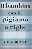 il bambino con il pigiama a righe