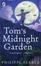 Cover of "Tom's Midnight Garden"