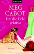Cover of Um die Ecke geküsst