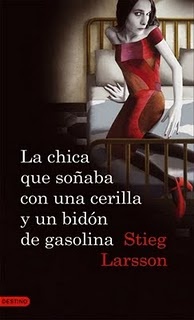More about La chica que soñaba con una cerilla y un bidón de gasolina