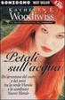 Cover of Petali sull'acqua